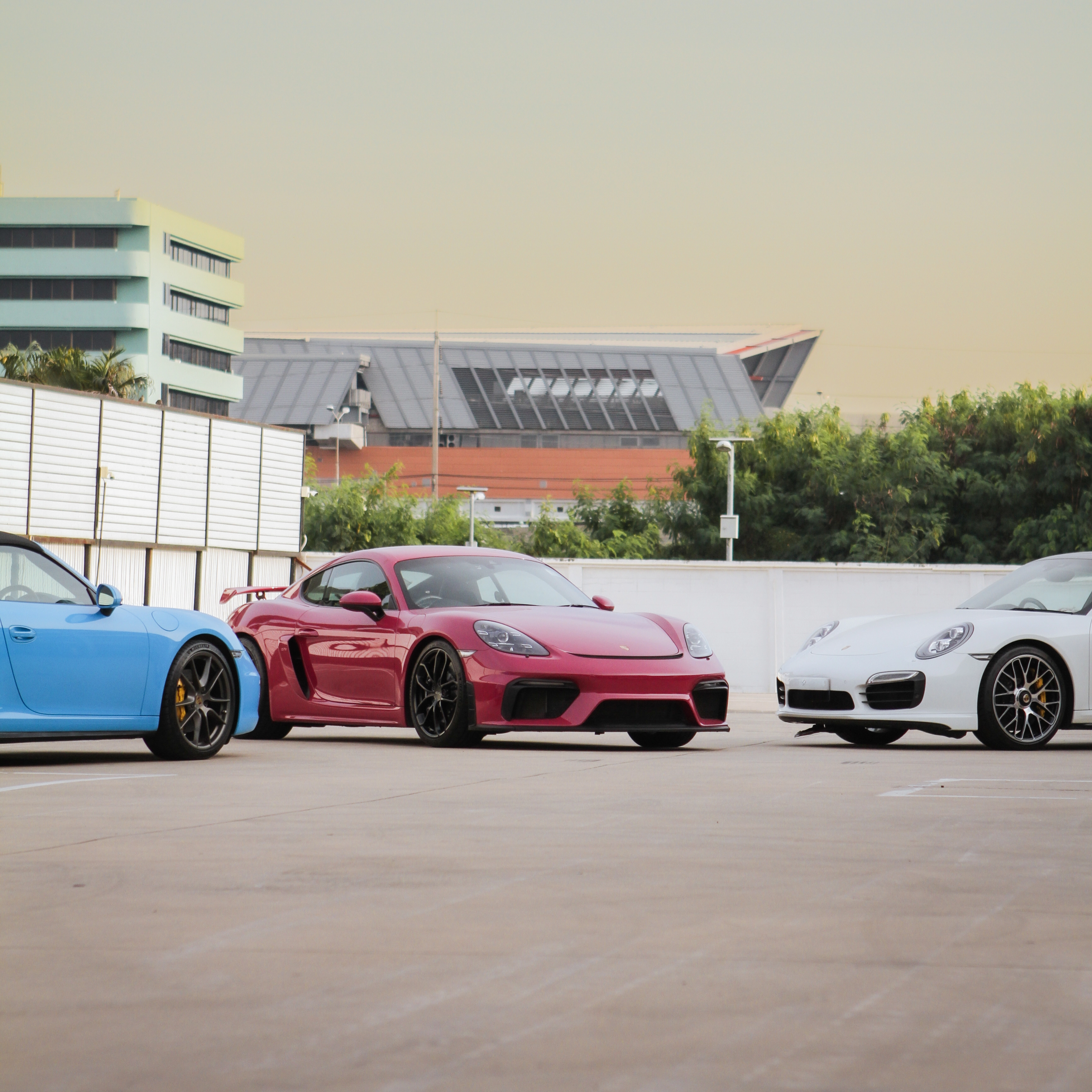 รถปอร์เช่ (Porsche) สุดยอดยนตรกรรมแห่งความหรูหราและสมรรถนะ