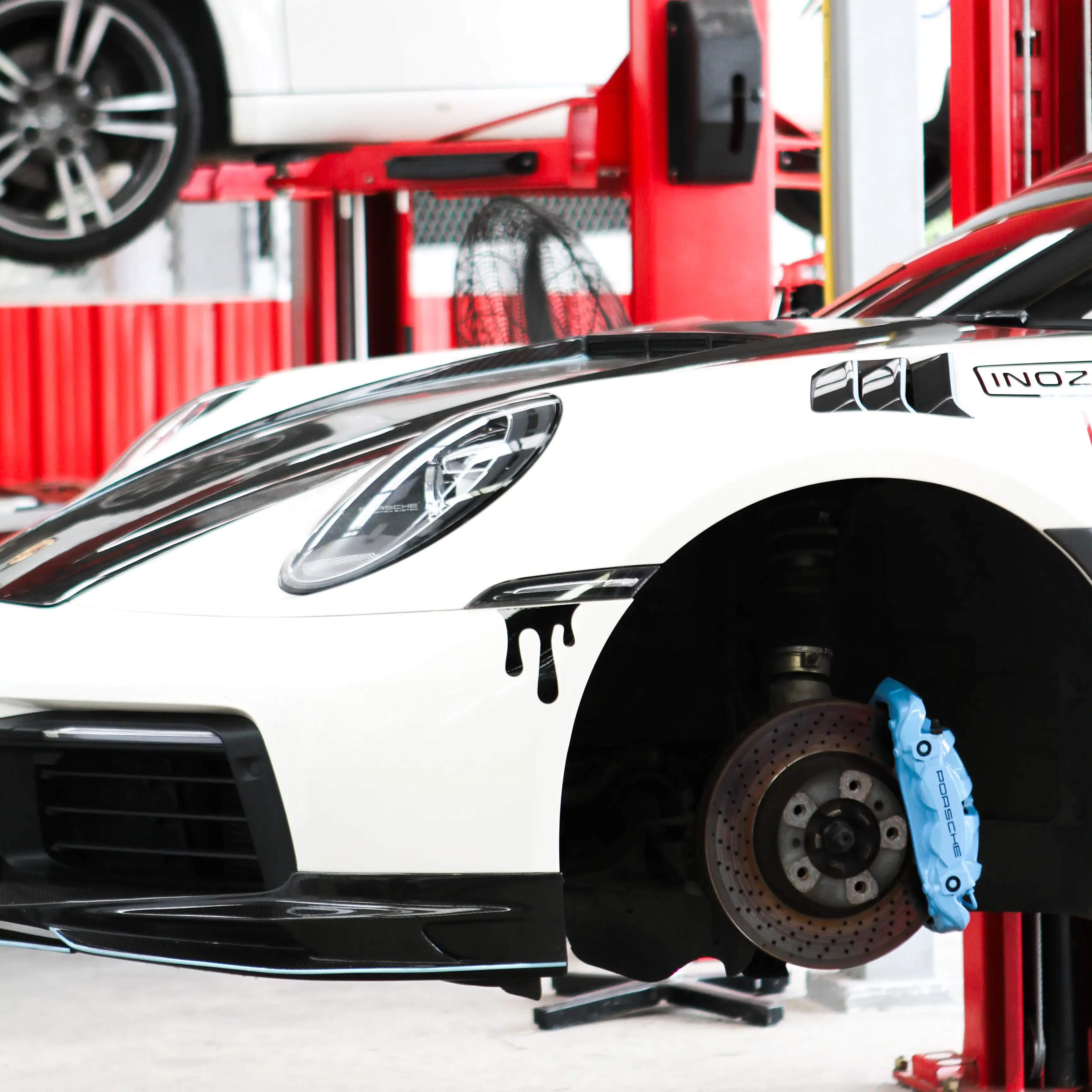 อู่นอก Porsche: ทางเลือกคุณภาพ สำหรับคนรักรถปอร์เช่