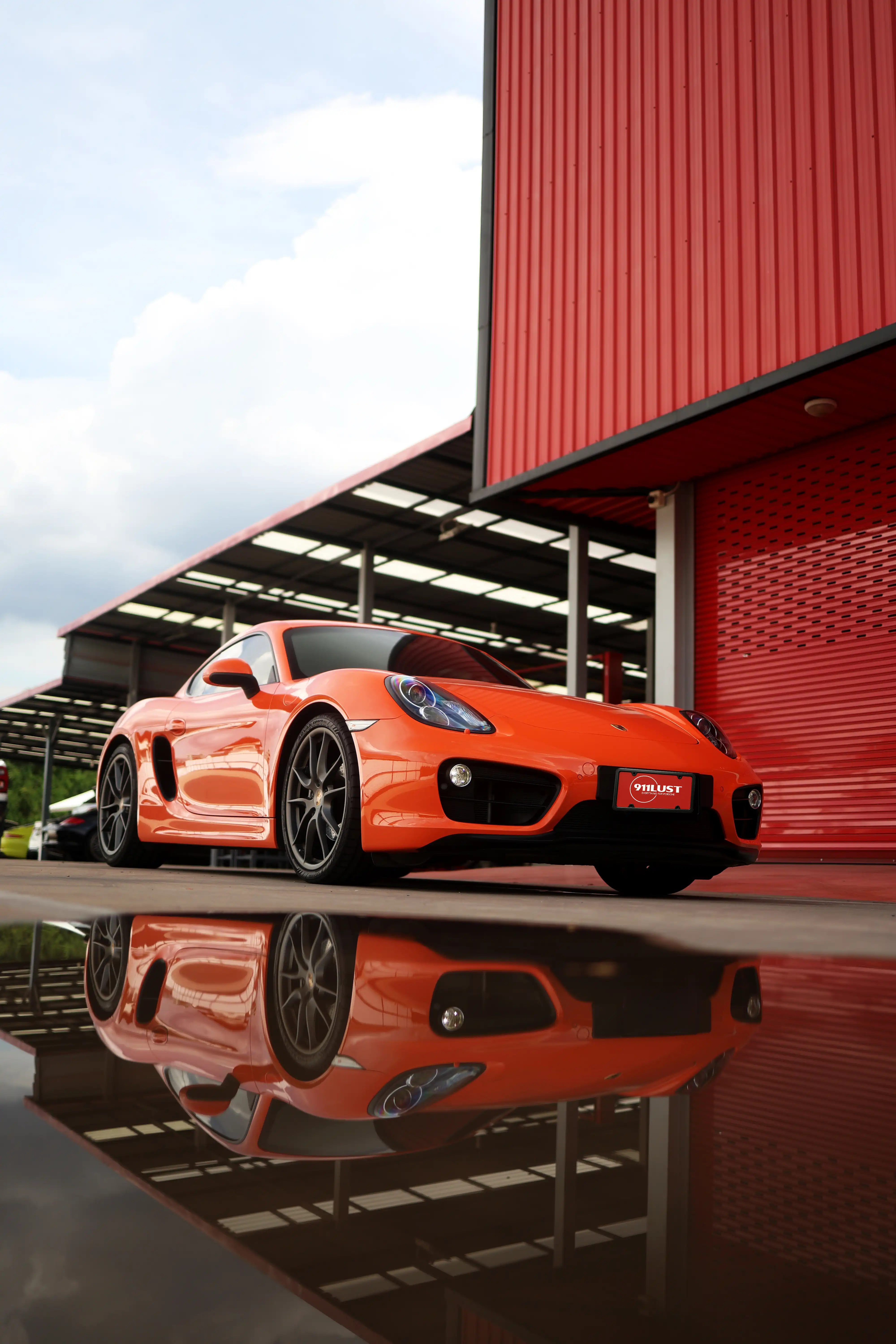 รถสปอร์ตปอร์เช่ แรงหรูสไตล์เยอรมันที่ครองใจคนรักความเร็ว