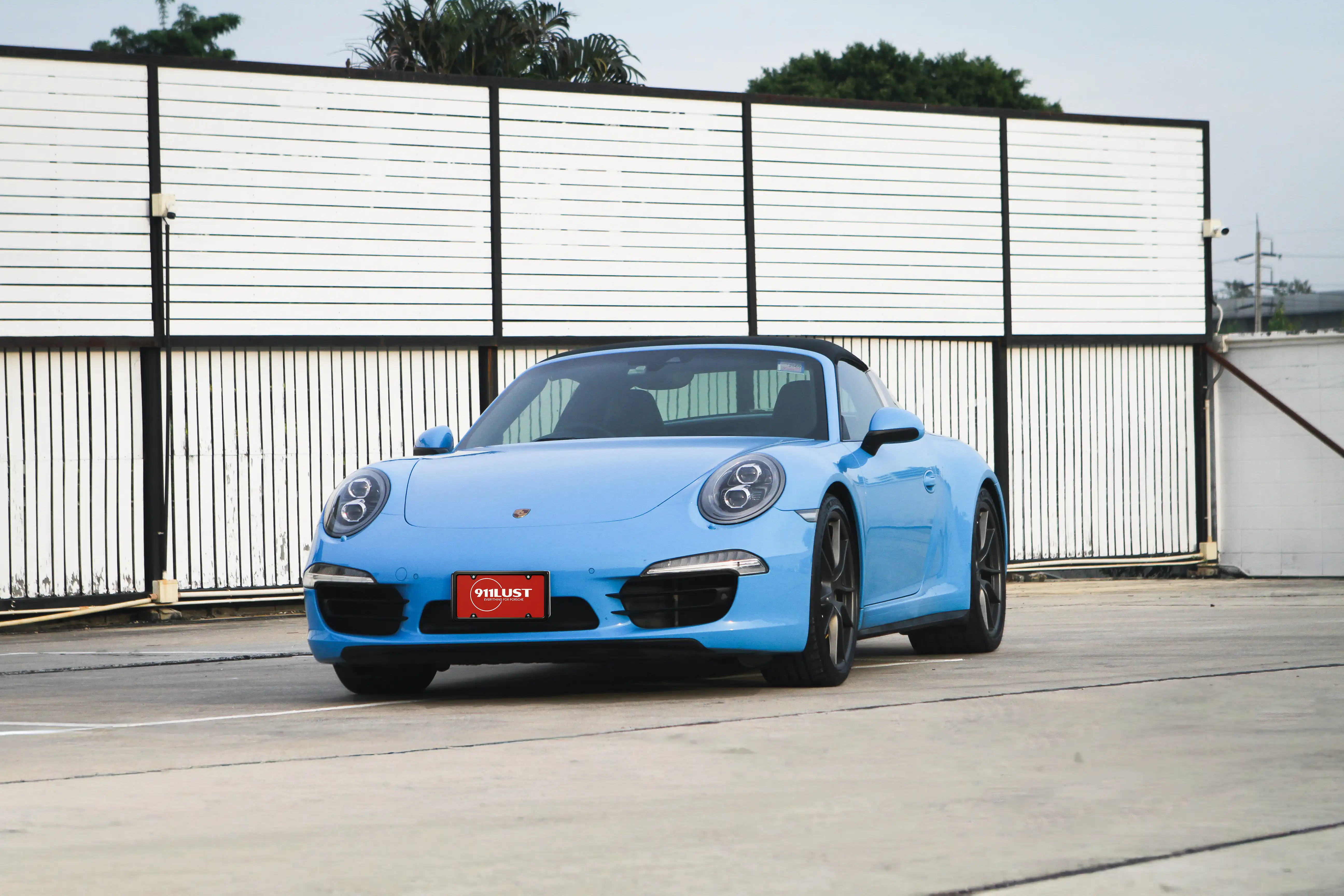 Porsche Targa:ตำนานแห่งความลงตัวระหว่างความสปอร์ตและความอิสระ