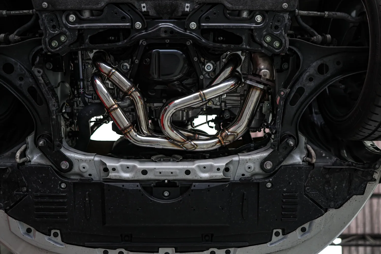 จูนรถสเตจ (Stage Tuning): ปลดปล่อยพลังที่ซ่อนอยู่ในรถสปอร์ตของคุณ