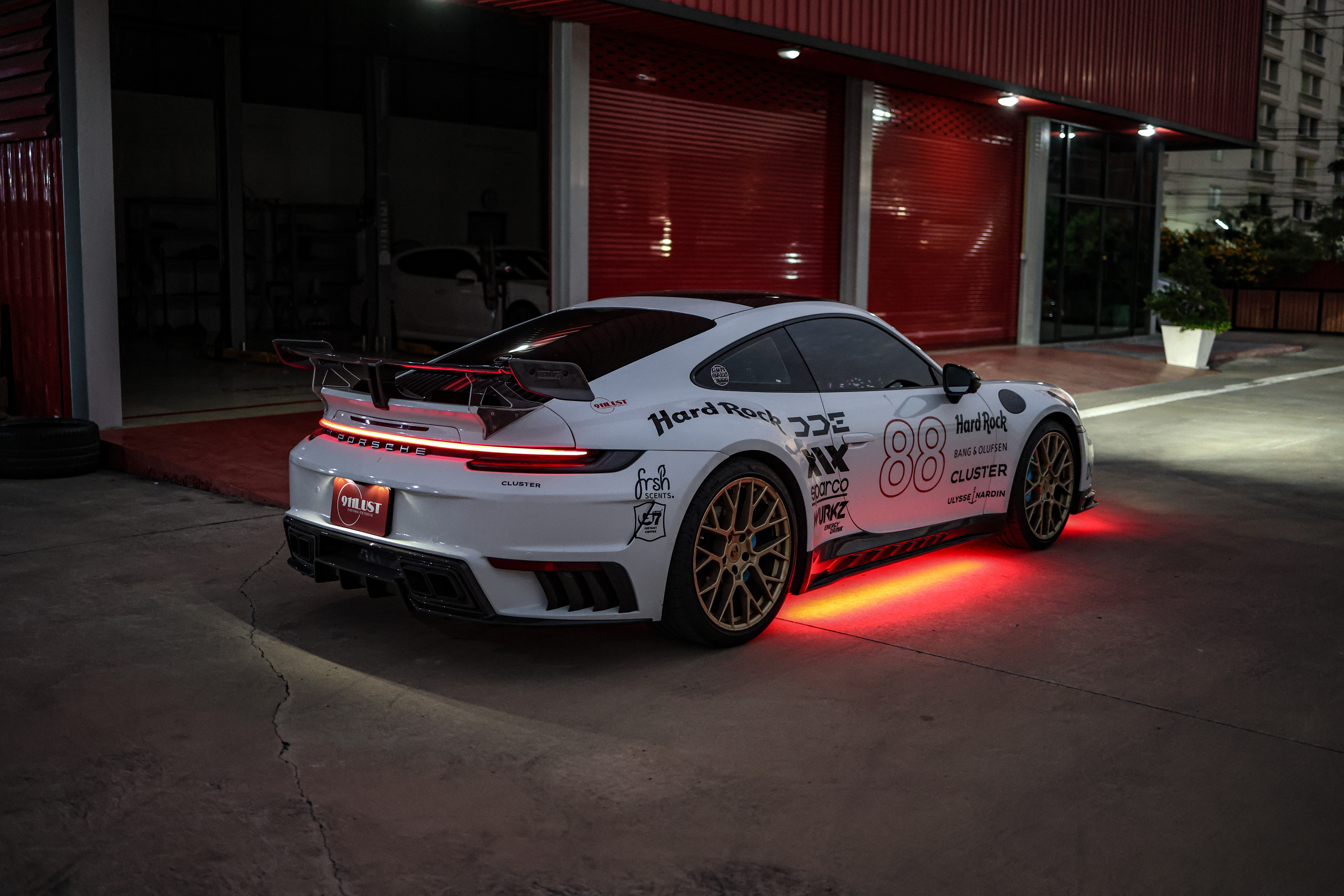 Porsche 992 GT3 RS: สุดยอดรถสปอร์ตที่มาพร้อมสมรรถนะระดับโลก
