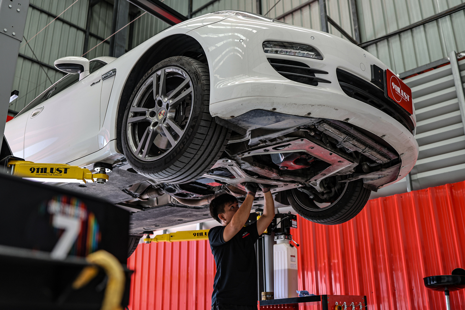 Porsche Panamera กับขุมพลัง สมรรถนะ และเทคโนโลยีที่เหนือกว่า