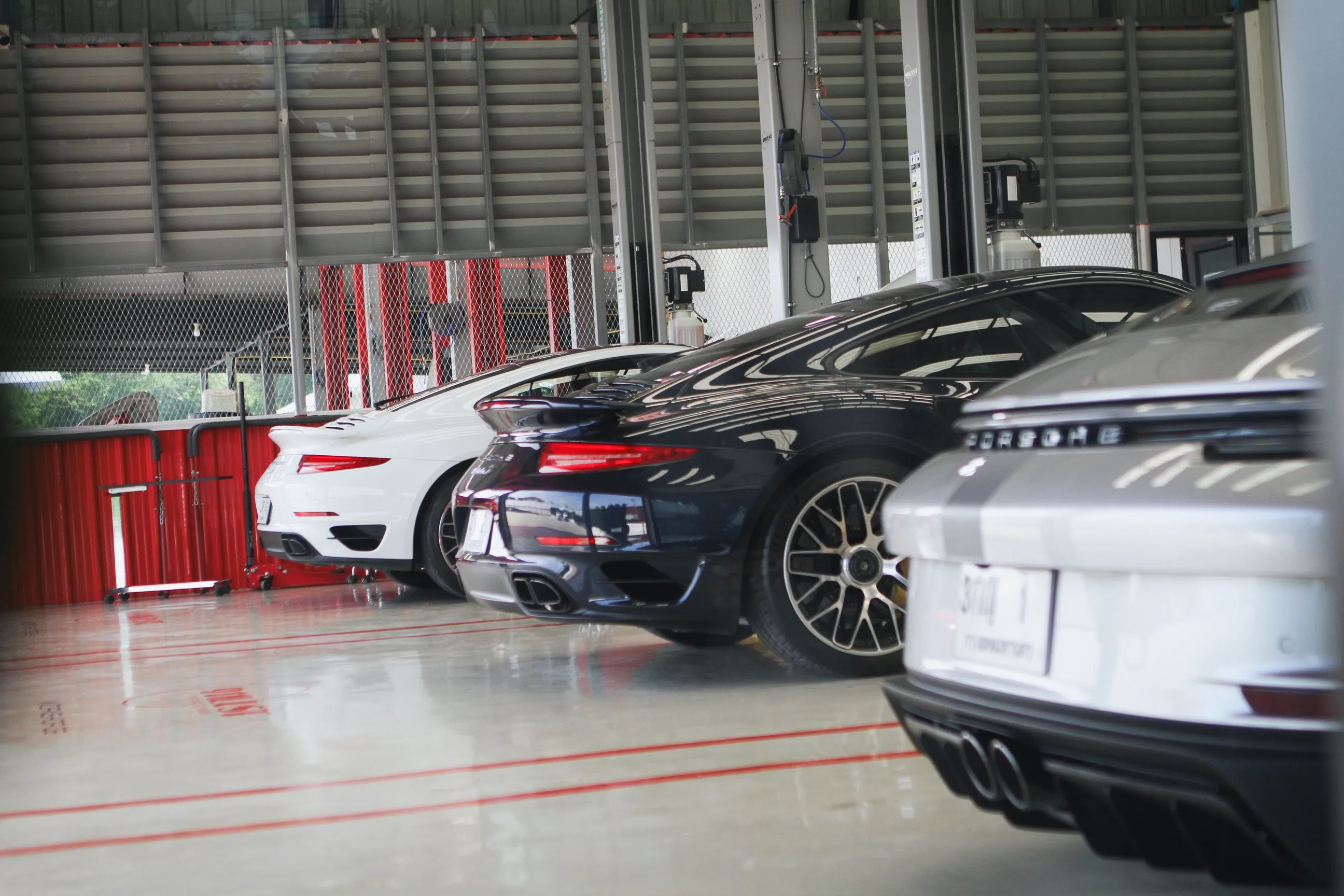 Porsche เปิดตัว 911 Turbo S (992.2) ไฮบริด 711 แรงม้า สุดยอดสปอร์ตไฮบริดแห่งตำนาน