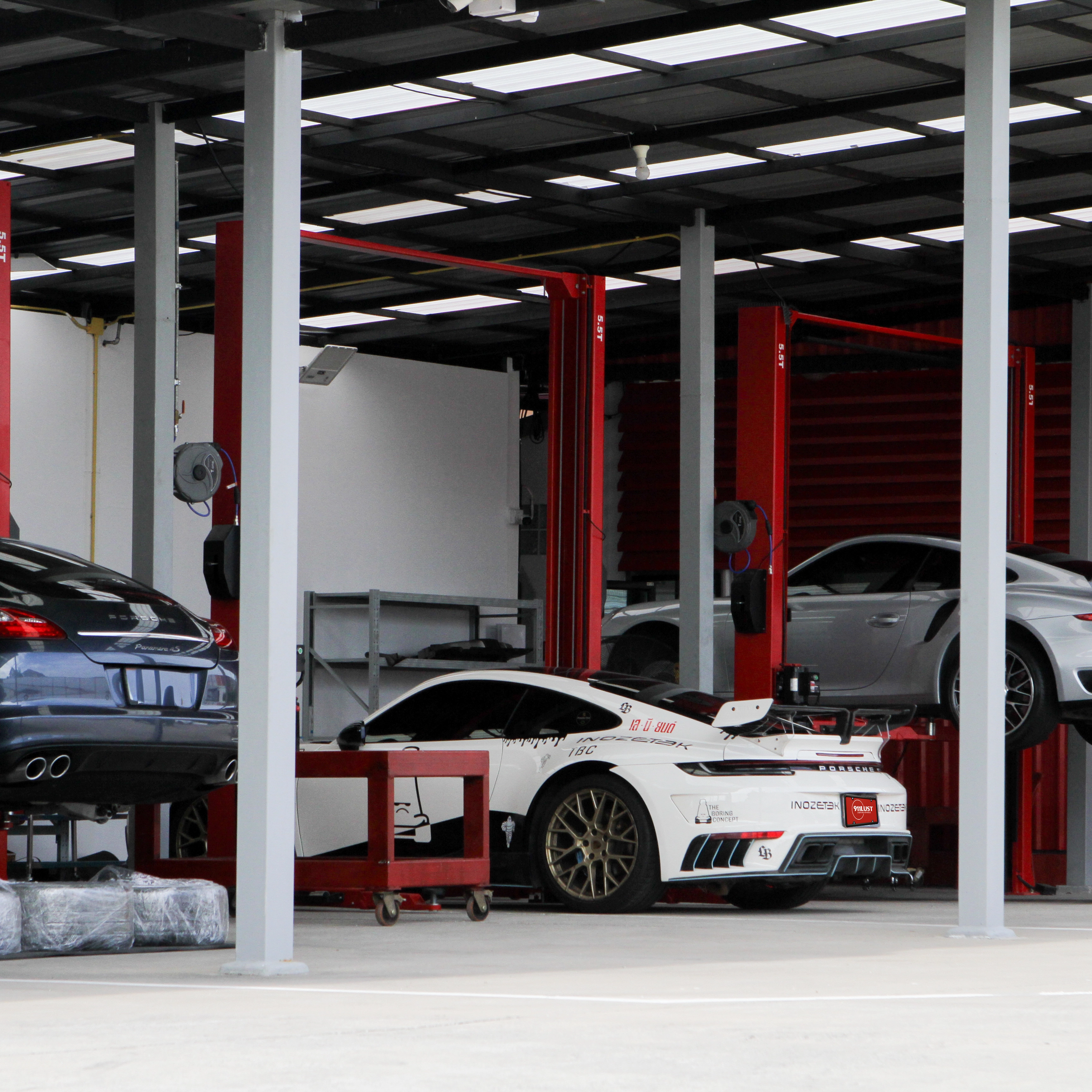 บริการซ่อมรถปอร์เช่ทุกรุ่น โดยทีมงานมืออาชีพ