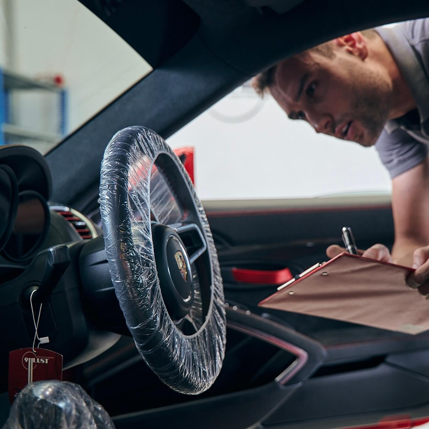 บริการซ่อมรถปอร์เช่ทุกรุ่น